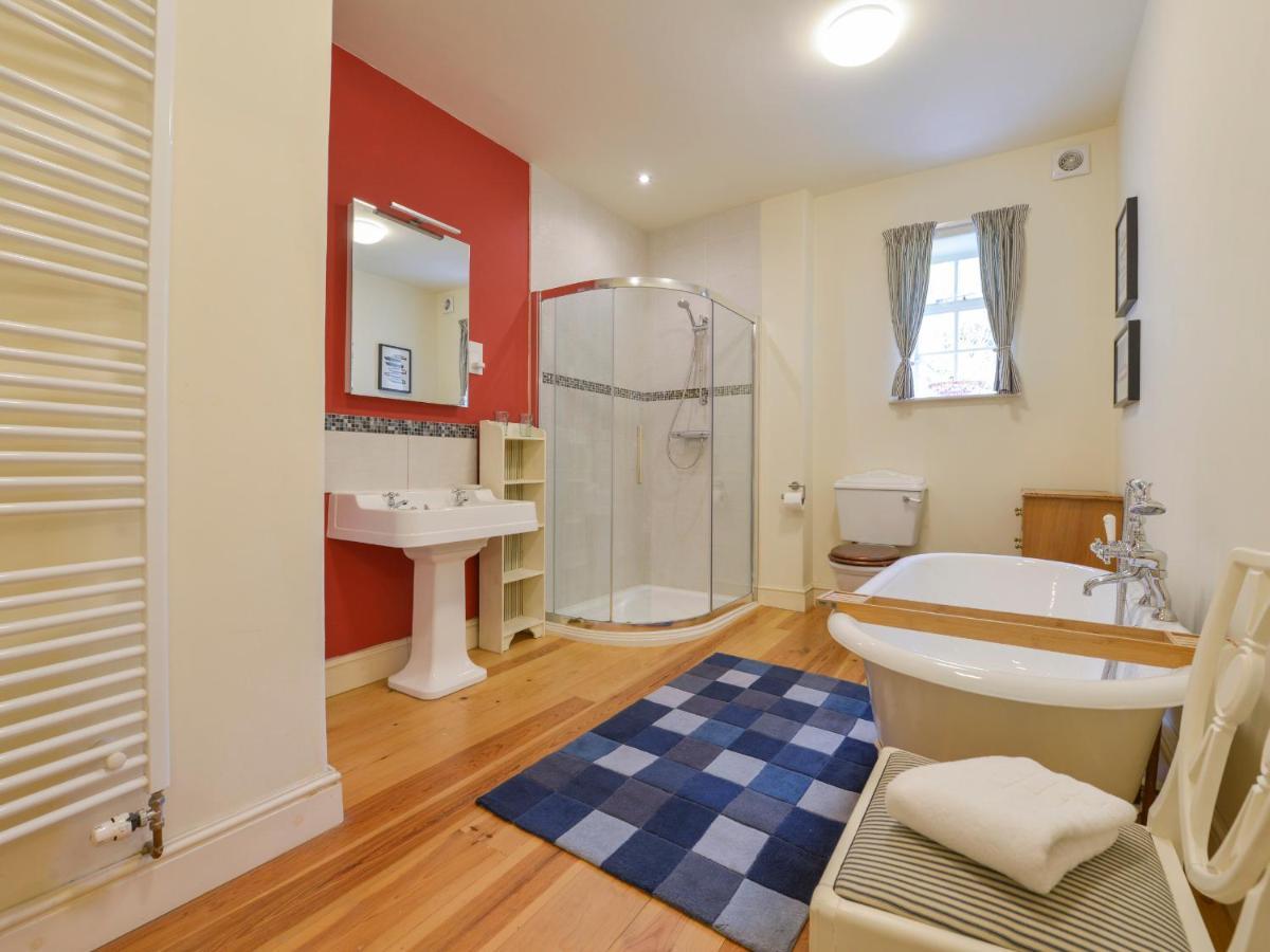 Woodlands Villa Dartmouth Luaran gambar